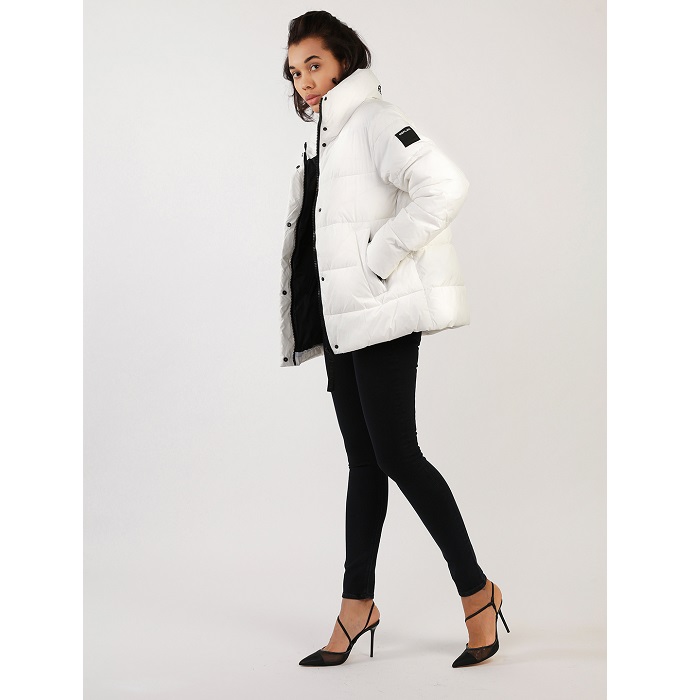 ДАМСКО ЯКЕ - REPLAY PADDED JACKET - 8